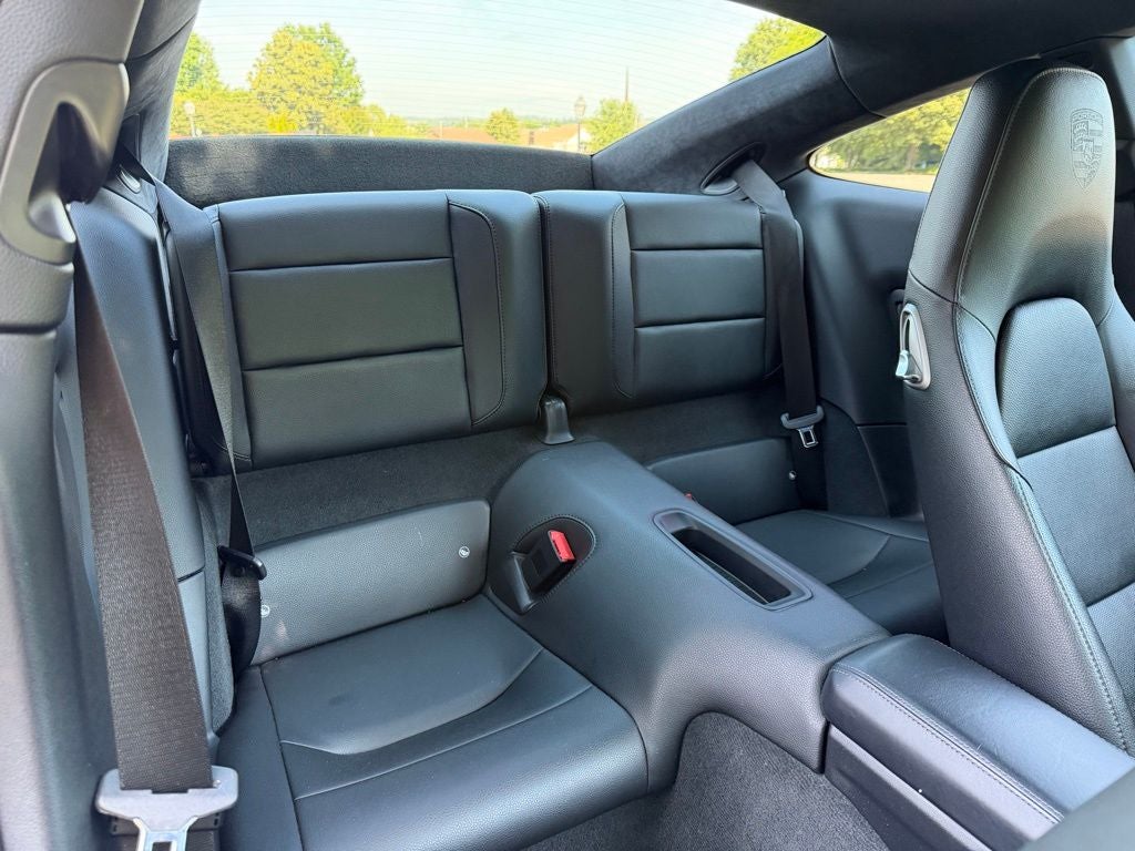 2019 Porsche 911 Carrera
