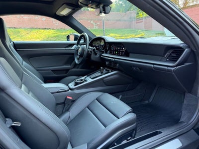 2023 Porsche 911 Carrera