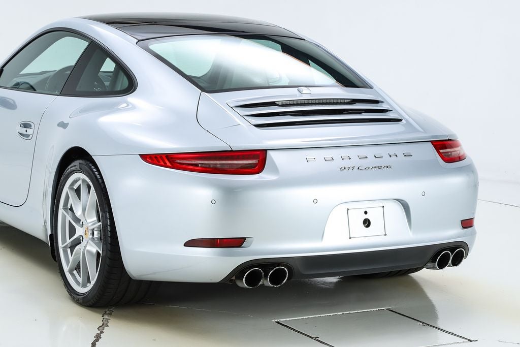 2016 Porsche 911 Carrera