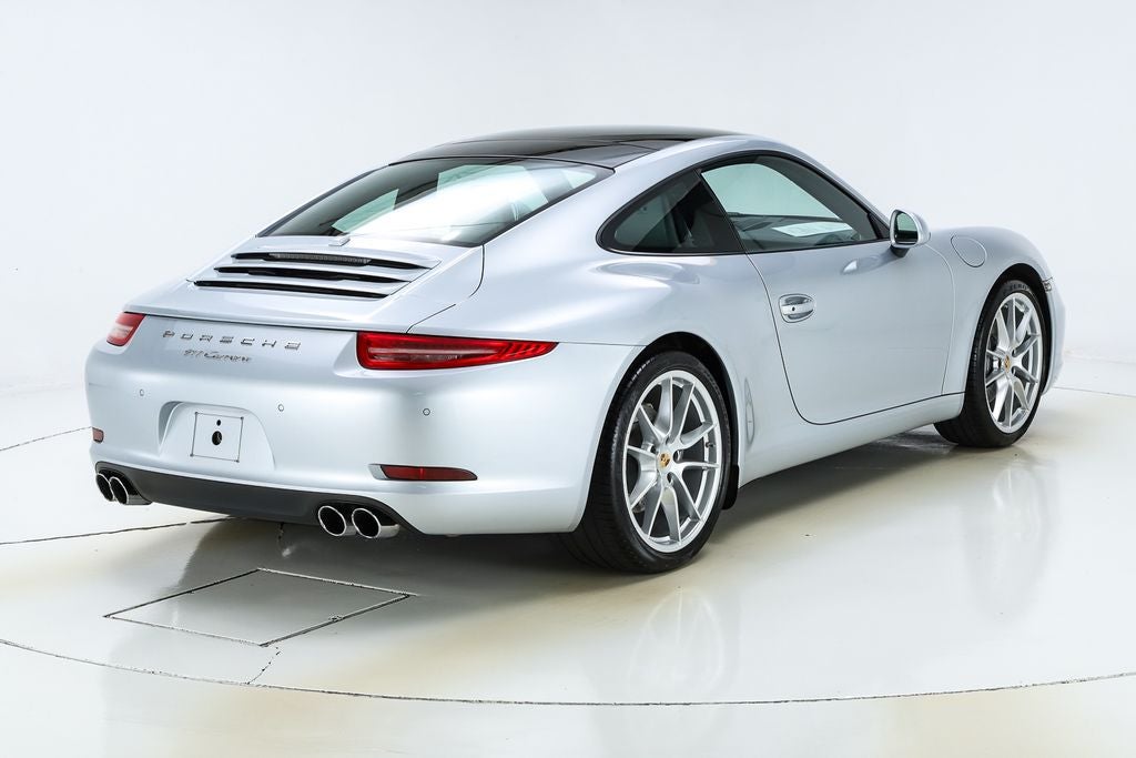 2016 Porsche 911 Carrera