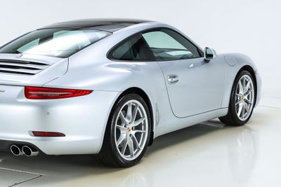 2016 Porsche 911 Carrera