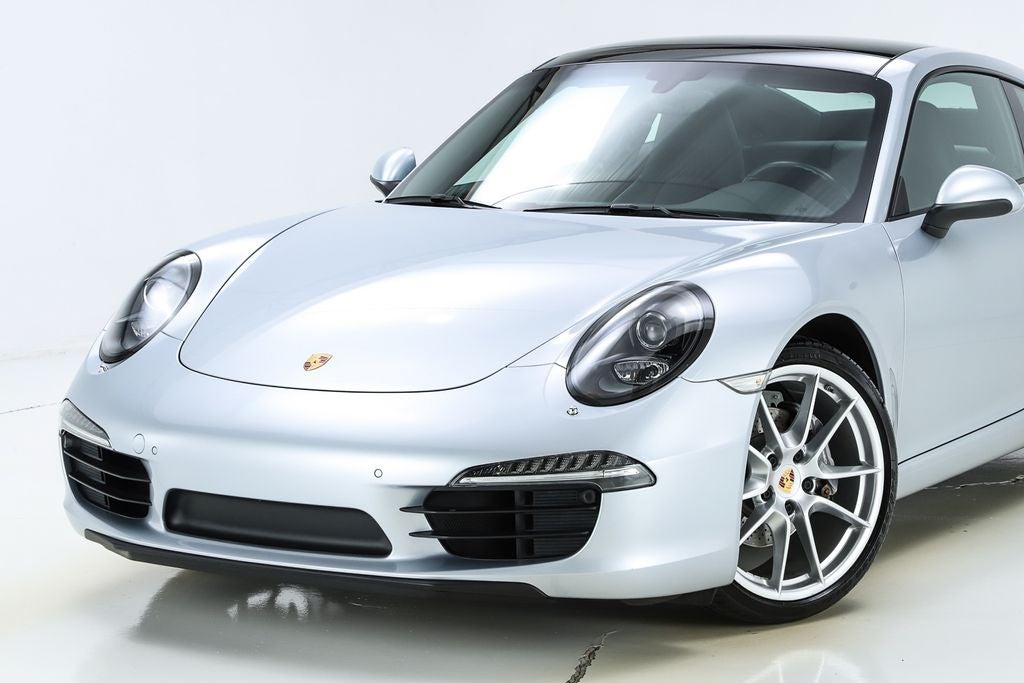 2016 Porsche 911 Carrera