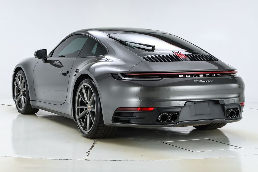 2021 Porsche 911 Carrera
