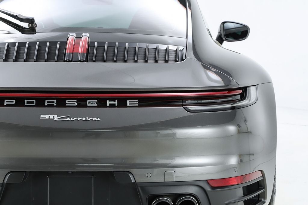 2021 Porsche 911 Carrera
