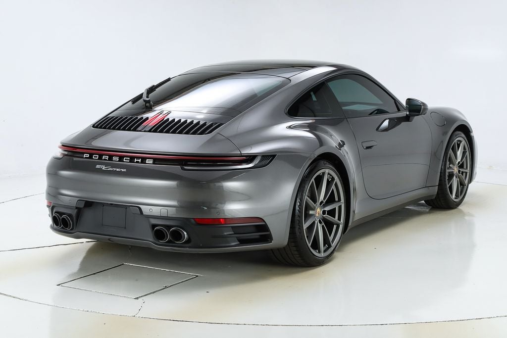 2021 Porsche 911 Carrera