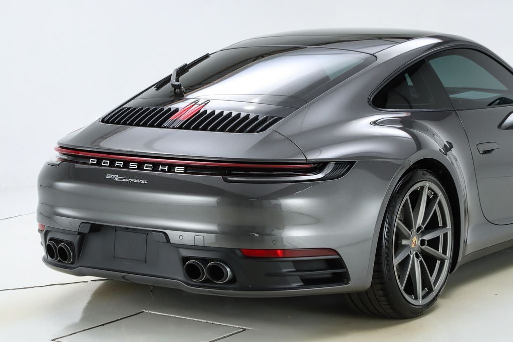 2021 Porsche 911 Carrera