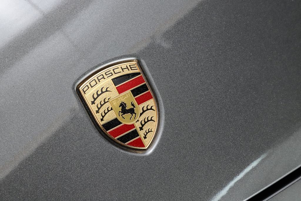 2021 Porsche 911 Carrera