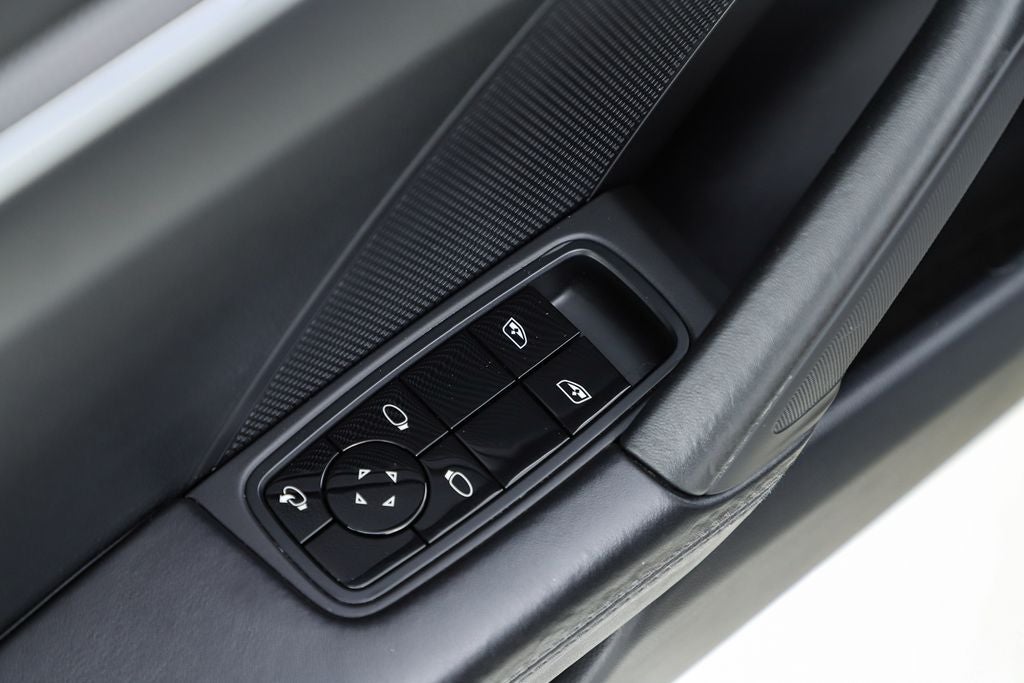 2021 Porsche 911 Carrera