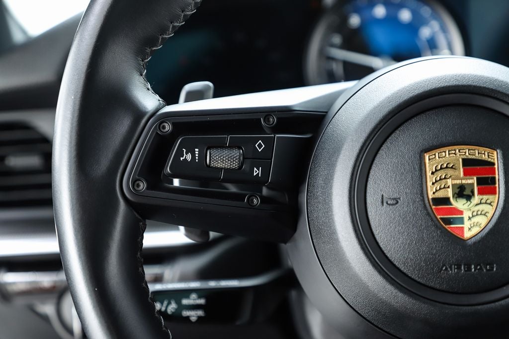 2021 Porsche 911 Carrera