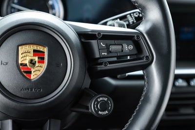 2021 Porsche 911 Carrera