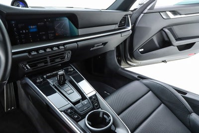 2021 Porsche 911 Carrera