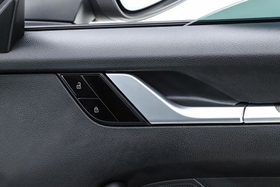 2021 Porsche 911 Carrera