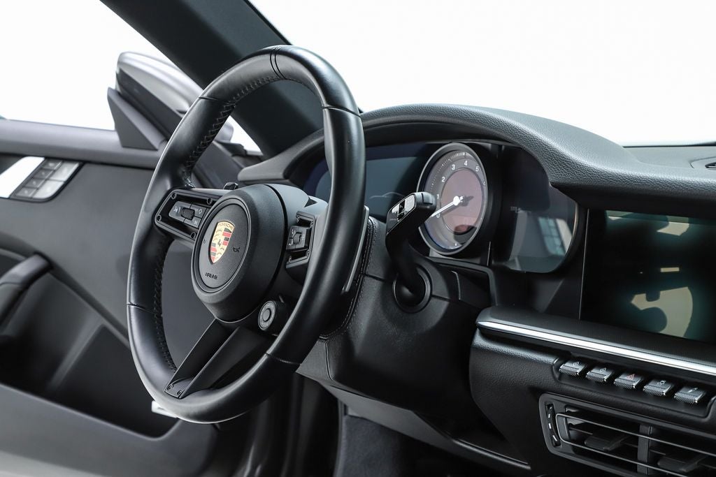 2021 Porsche 911 Carrera