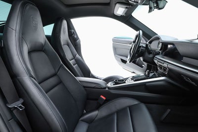 2021 Porsche 911 Carrera
