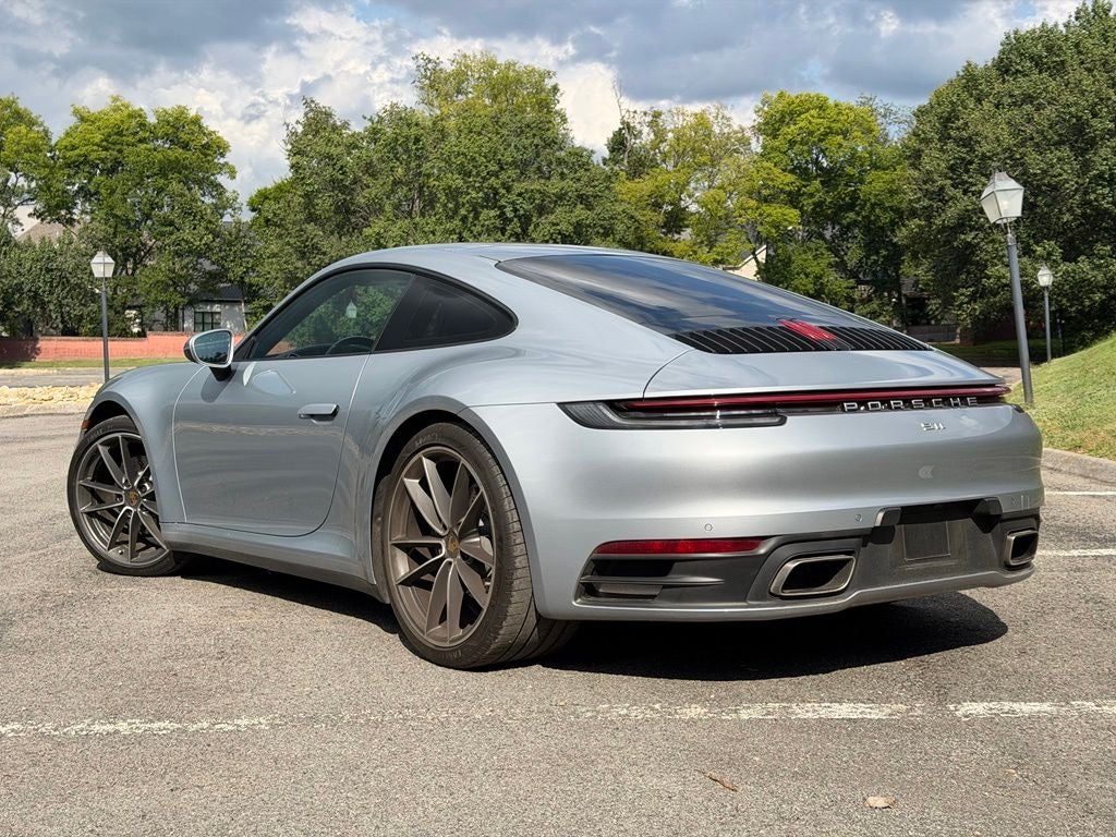 2021 Porsche 911 Carrera