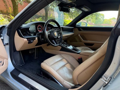 2021 Porsche 911 Carrera