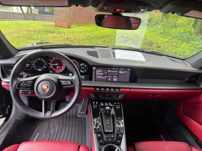 2020 Porsche 911 Carrera