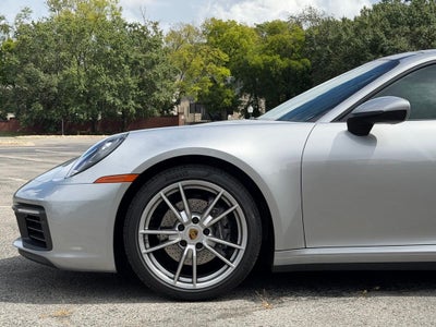 2021 Porsche 911 Carrera