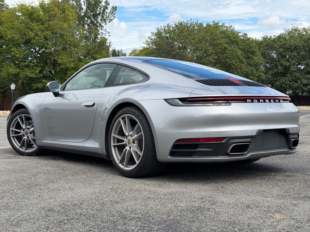 2021 Porsche 911 Carrera
