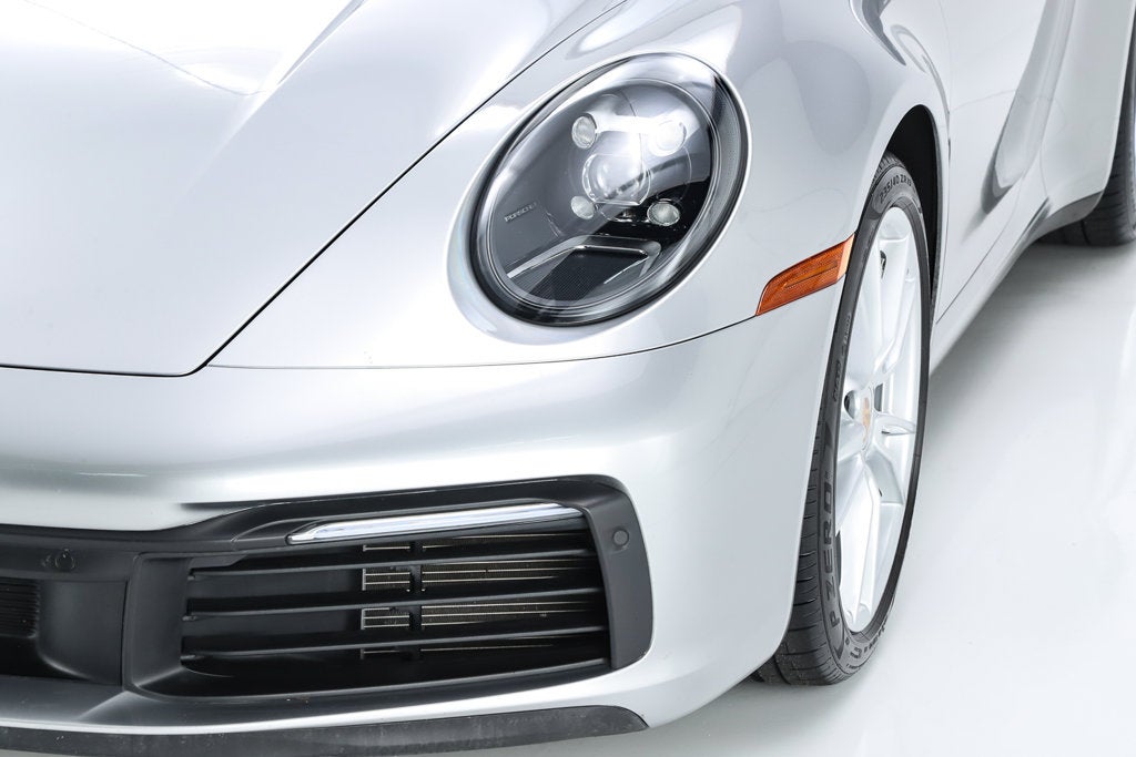 2021 Porsche 911 Carrera