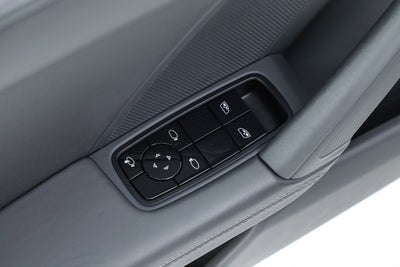 2021 Porsche 911 Carrera