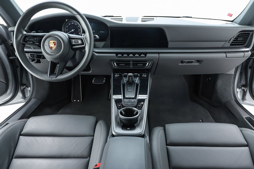 2021 Porsche 911 Carrera