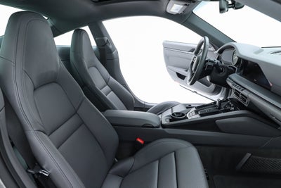 2021 Porsche 911 Carrera