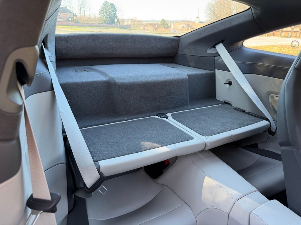 2025 Porsche 911 Carrera