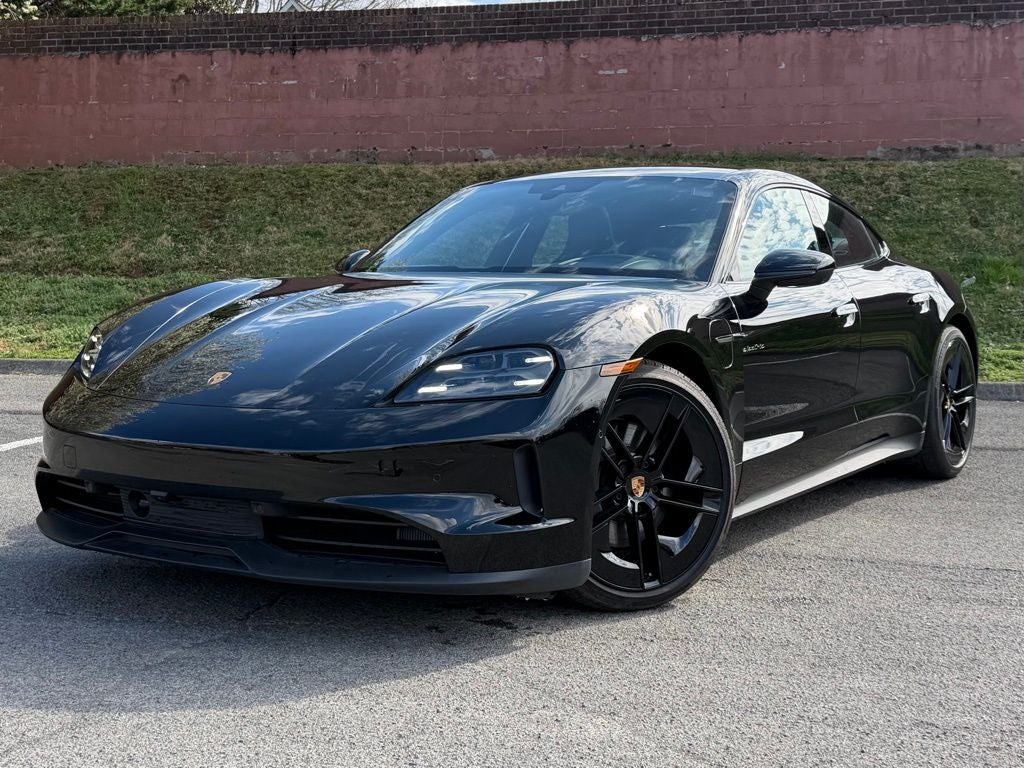2025 Porsche Taycan Base