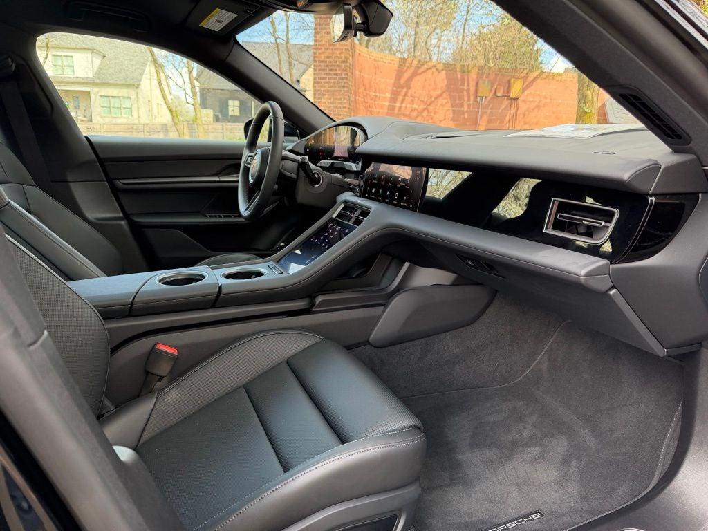 2025 Porsche Taycan Base