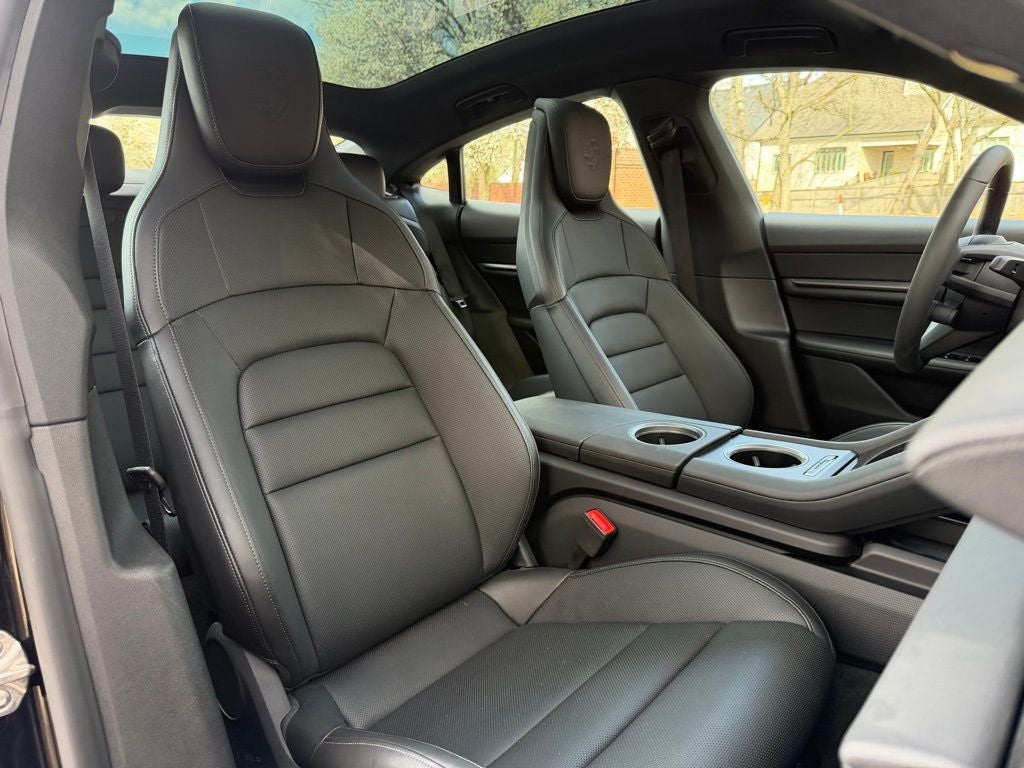 2025 Porsche Taycan Base