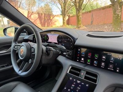 2025 Porsche Taycan Base