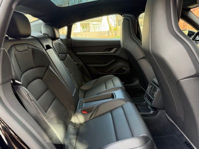 2025 Porsche Taycan Base