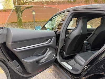 2025 Porsche Taycan Base