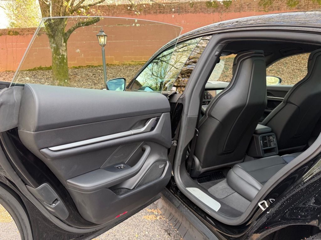 2025 Porsche Taycan Base