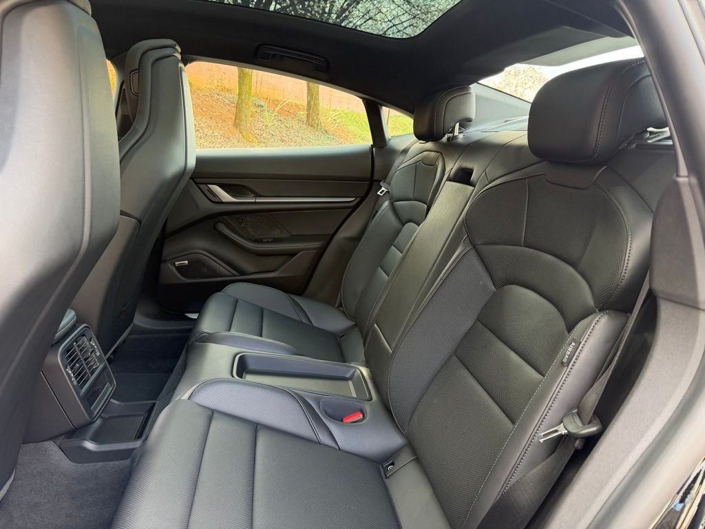 2025 Porsche Taycan Base