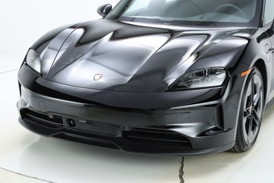 2025 Porsche Taycan Base