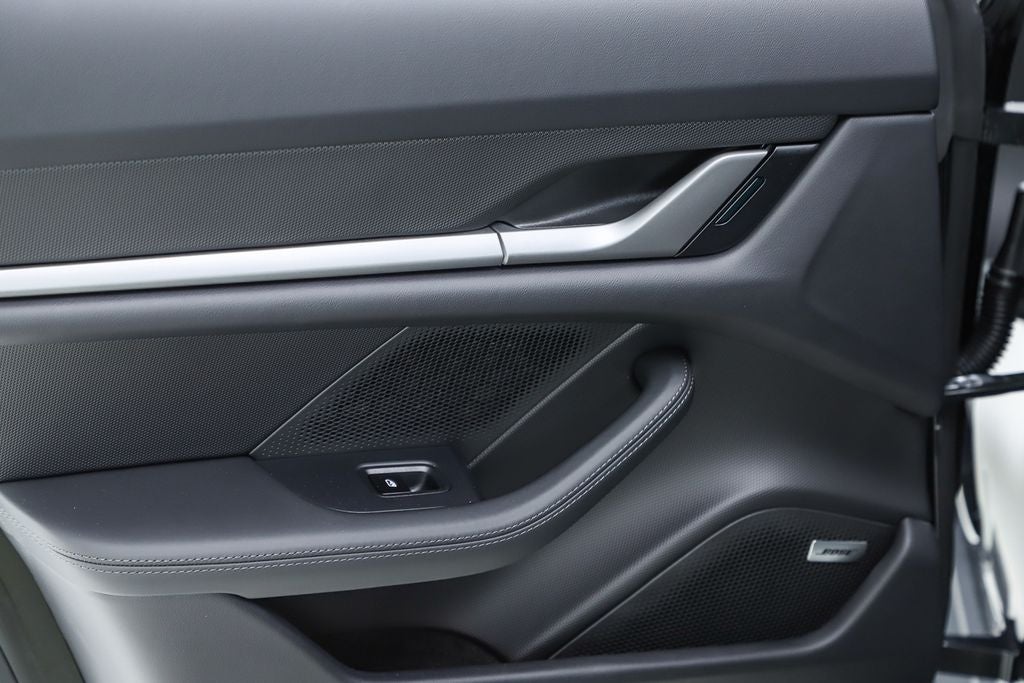 2025 Porsche Taycan Base