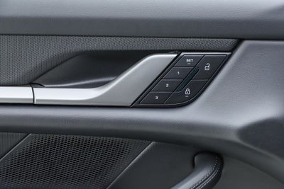 2025 Porsche Taycan Base