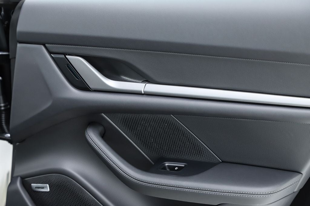 2025 Porsche Taycan Base