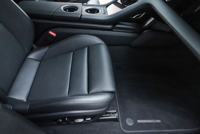 2025 Porsche Taycan Base