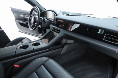 2025 Porsche Taycan Base