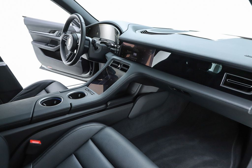 2025 Porsche Taycan Base