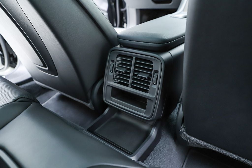 2025 Porsche Taycan Base