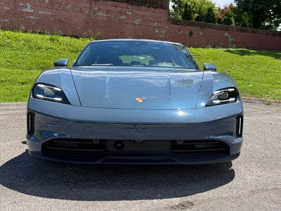 2025 Porsche Taycan 4