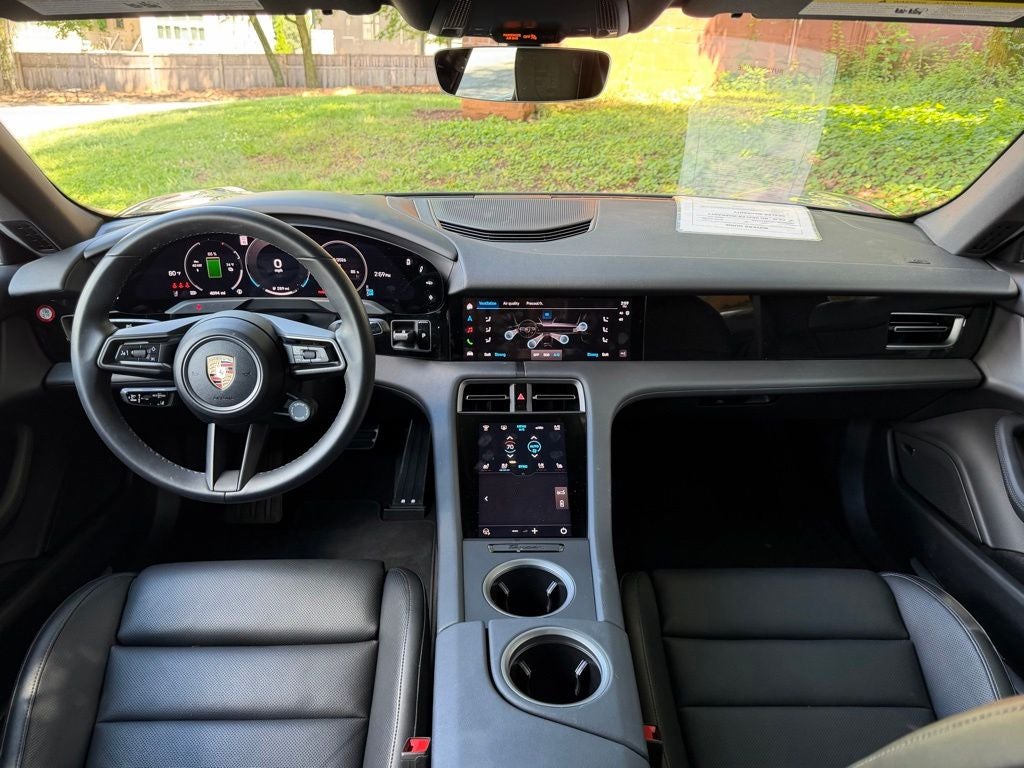 2025 Porsche Taycan 4