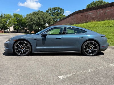 2025 Porsche Taycan 4