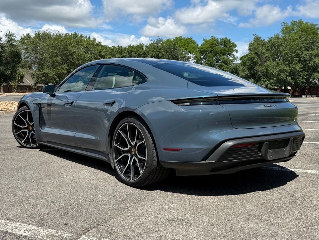 2025 Porsche Taycan 4