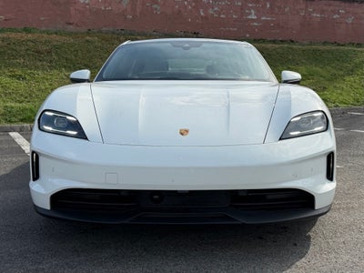 2025 Porsche Taycan 4