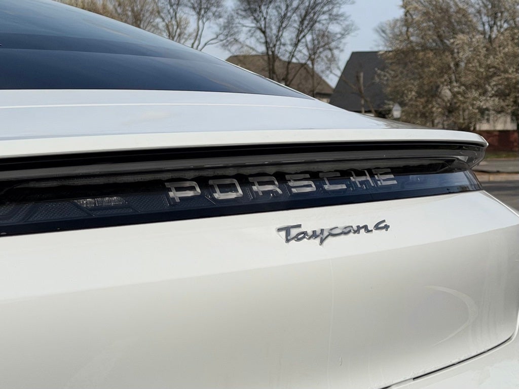 2025 Porsche Taycan 4